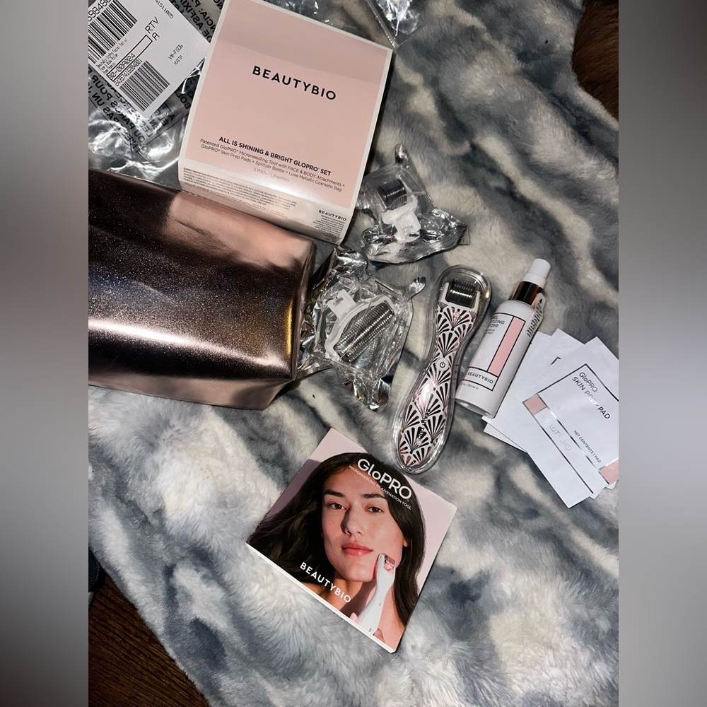 BeautyBio GloPro Microneedling Face & Body Set with Pink Metallic Bag - NEW